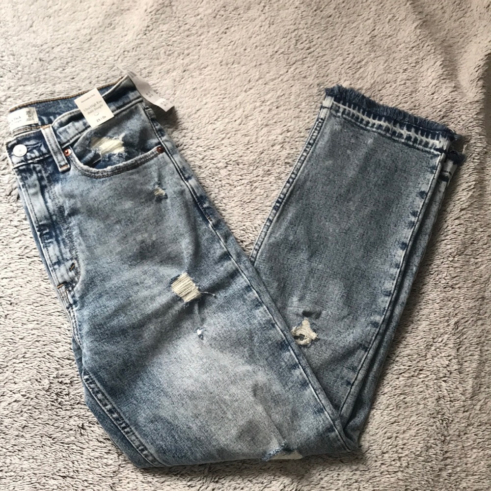 Abercrombie Ultra High Rise Ankle Straight Jeans